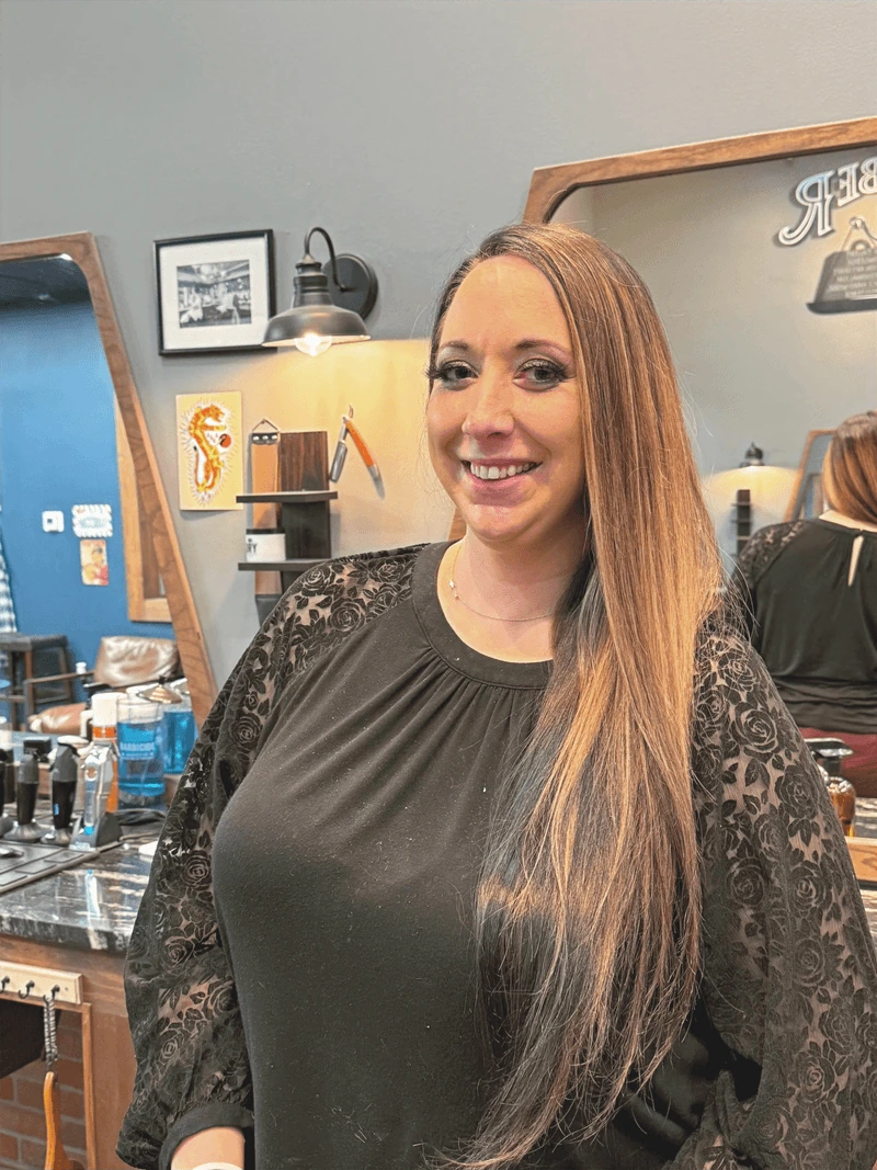 Whitney W, Minty Barber